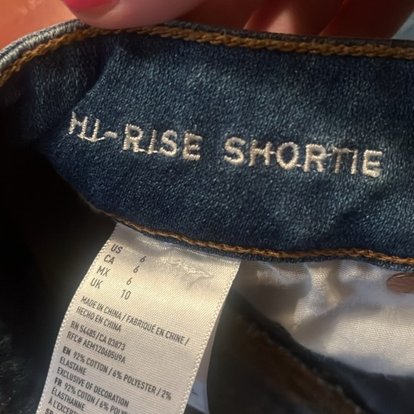 American Eagle hi-rise shortie Jean shorts - Picture 4 of 6